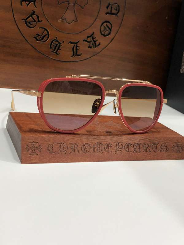 Picture of Chrome Hearts Sunglasses _SKUfw52080020fw